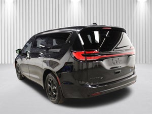 2023 Chrysler Pacifica Plug-In Hybrid Hybrid Touring L FWD
